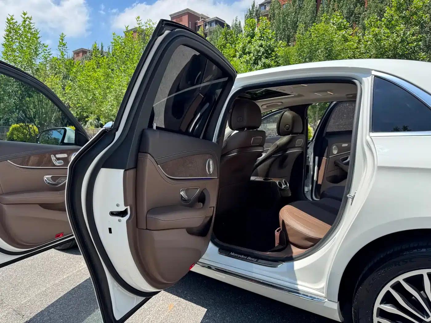 2019 Mercedes-Benz E-Class E 200 L — миниатюра 17