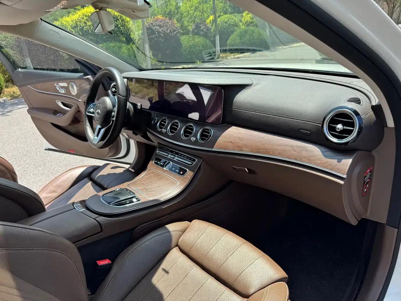 2019 Mercedes-Benz E-Class E 200 L — миниатюра 22