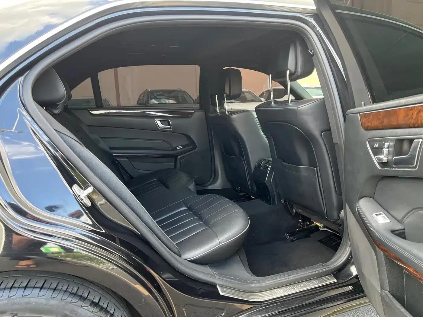 2015 Mercedes-Benz E-Class E 260 L — миниатюра 11