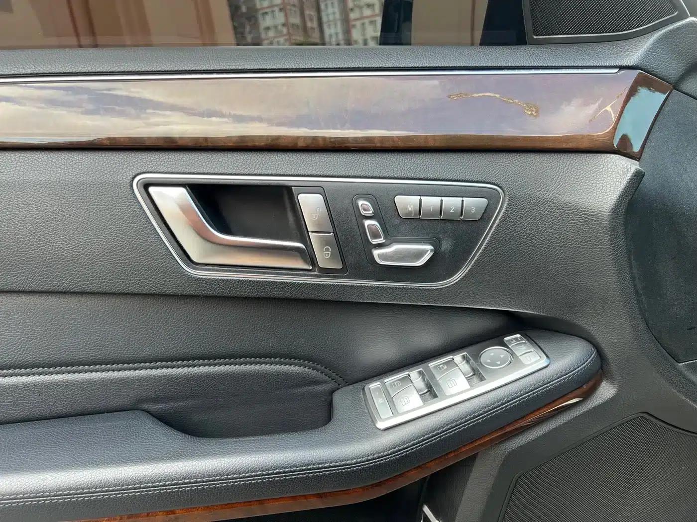 2015 Mercedes-Benz E-Class E 260 L — миниатюра 12