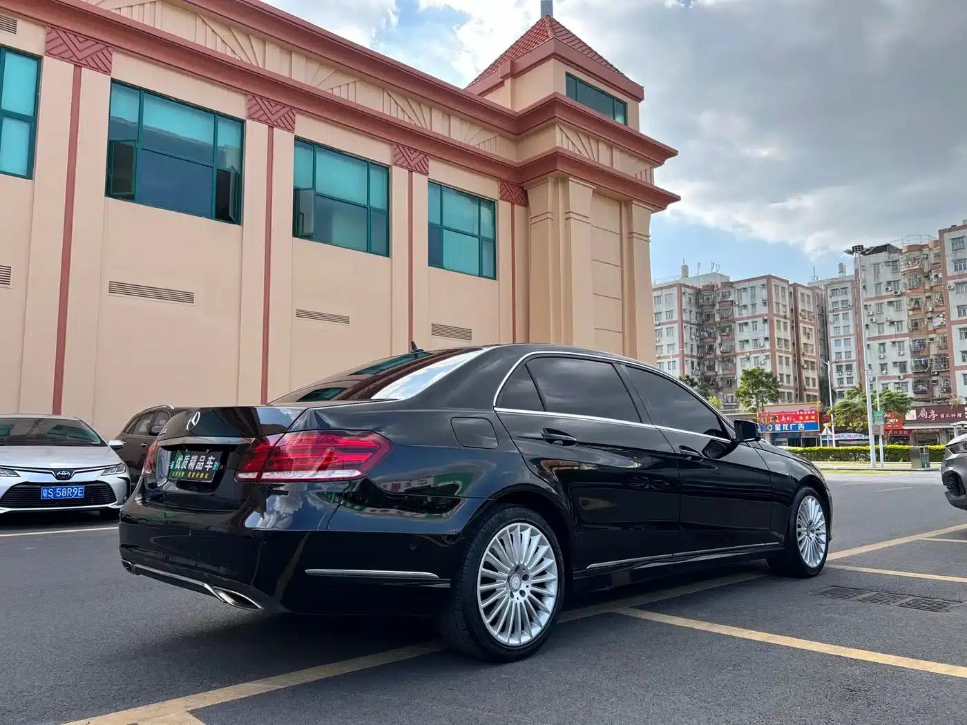 2015 Mercedes-Benz E-Class E 260 L — миниатюра 4