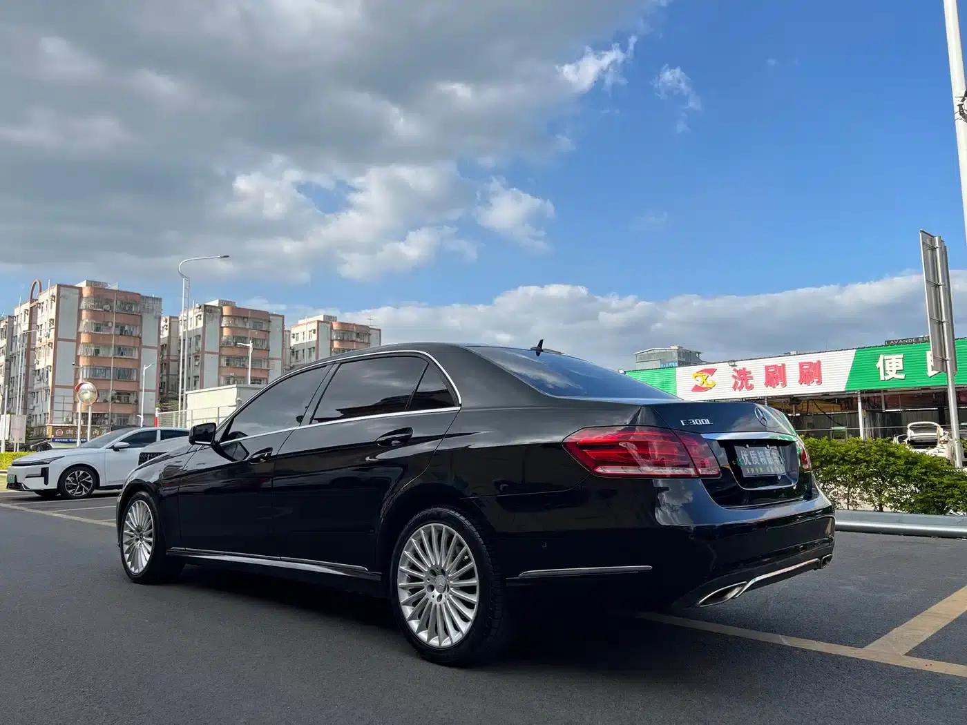 2015 Mercedes-Benz E-Class E 260 L — миниатюра 6