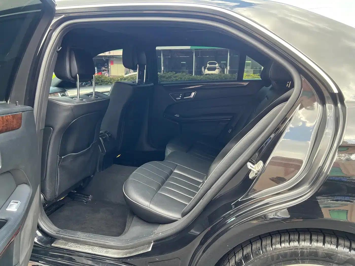 2015 Mercedes-Benz E-Class E 260 L — миниатюра 9
