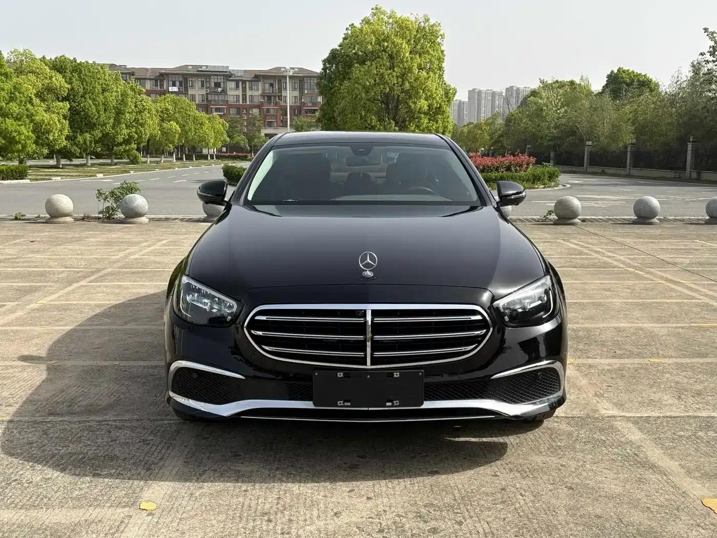 2022 Mercedes-Benz E-Class E 300 L Luxury — миниатюра 2