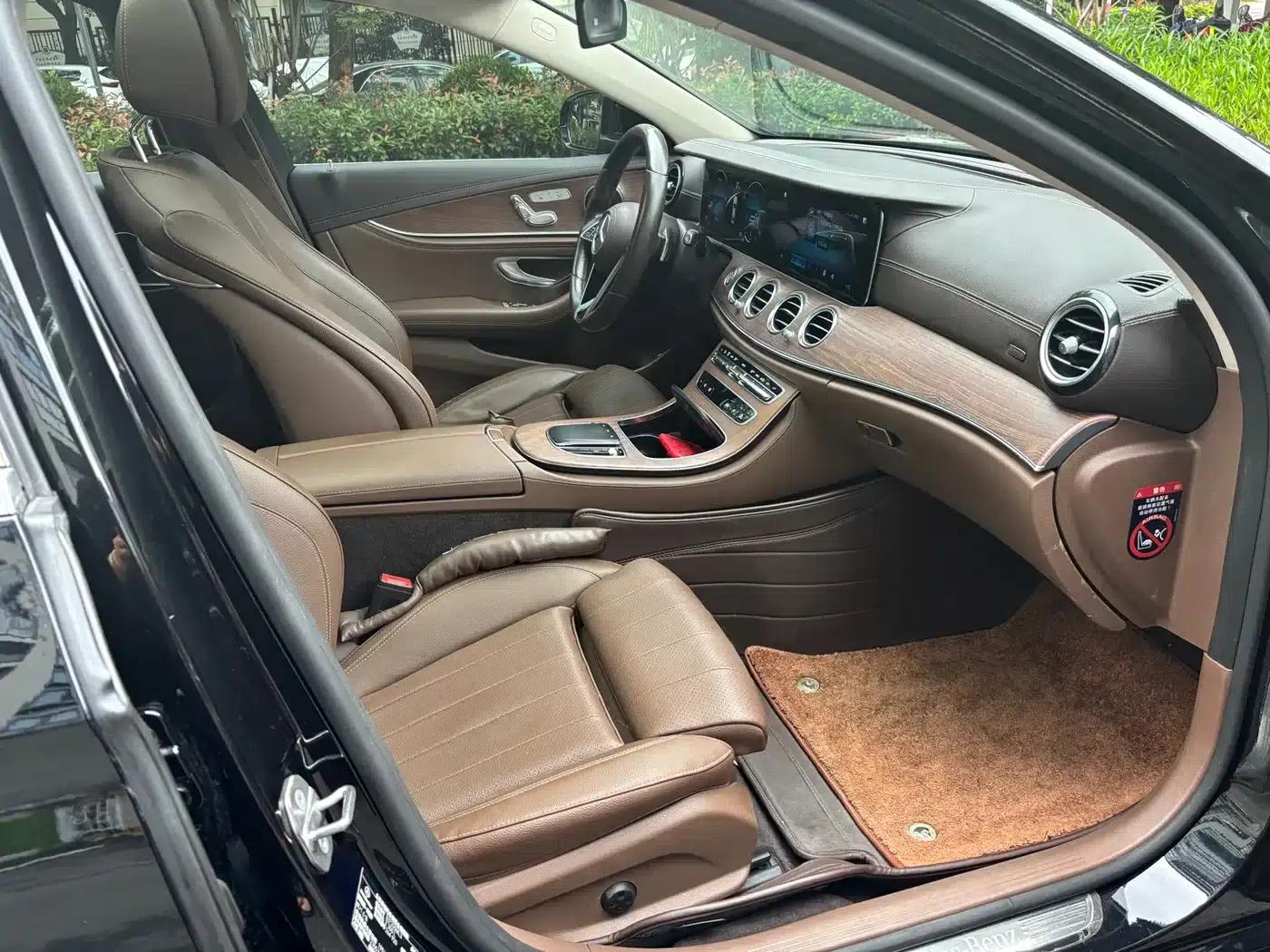 Mercedes-Benz E-Class 2022 E 300 L Fashion Edition — миниатюра 13