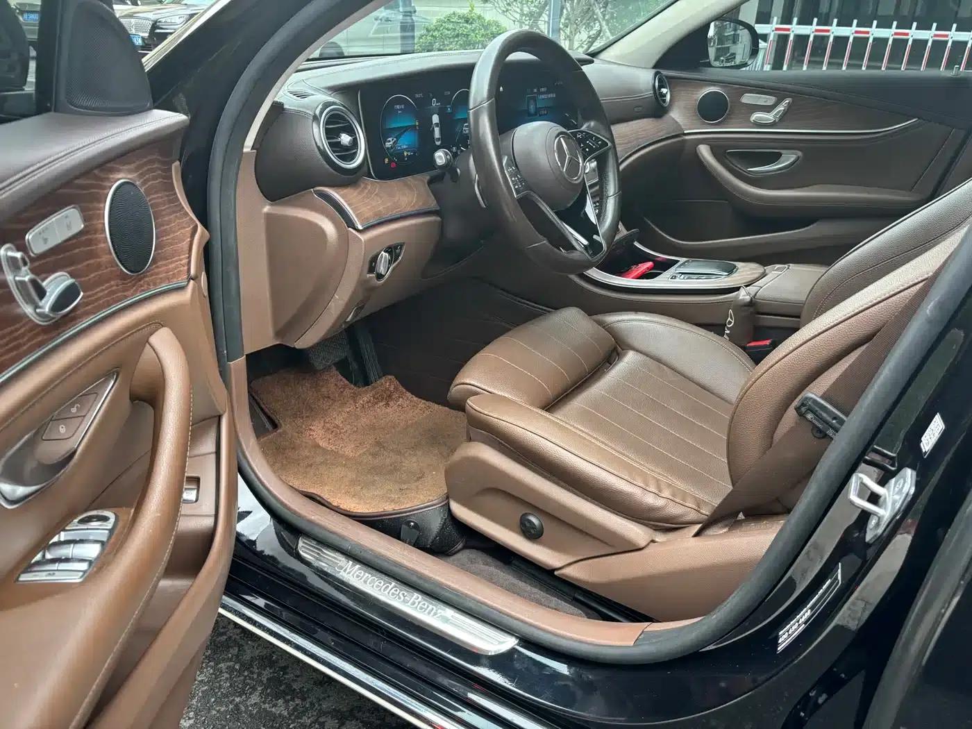 Mercedes-Benz E-Class 2022 E 300 L Fashion Edition — миниатюра 5