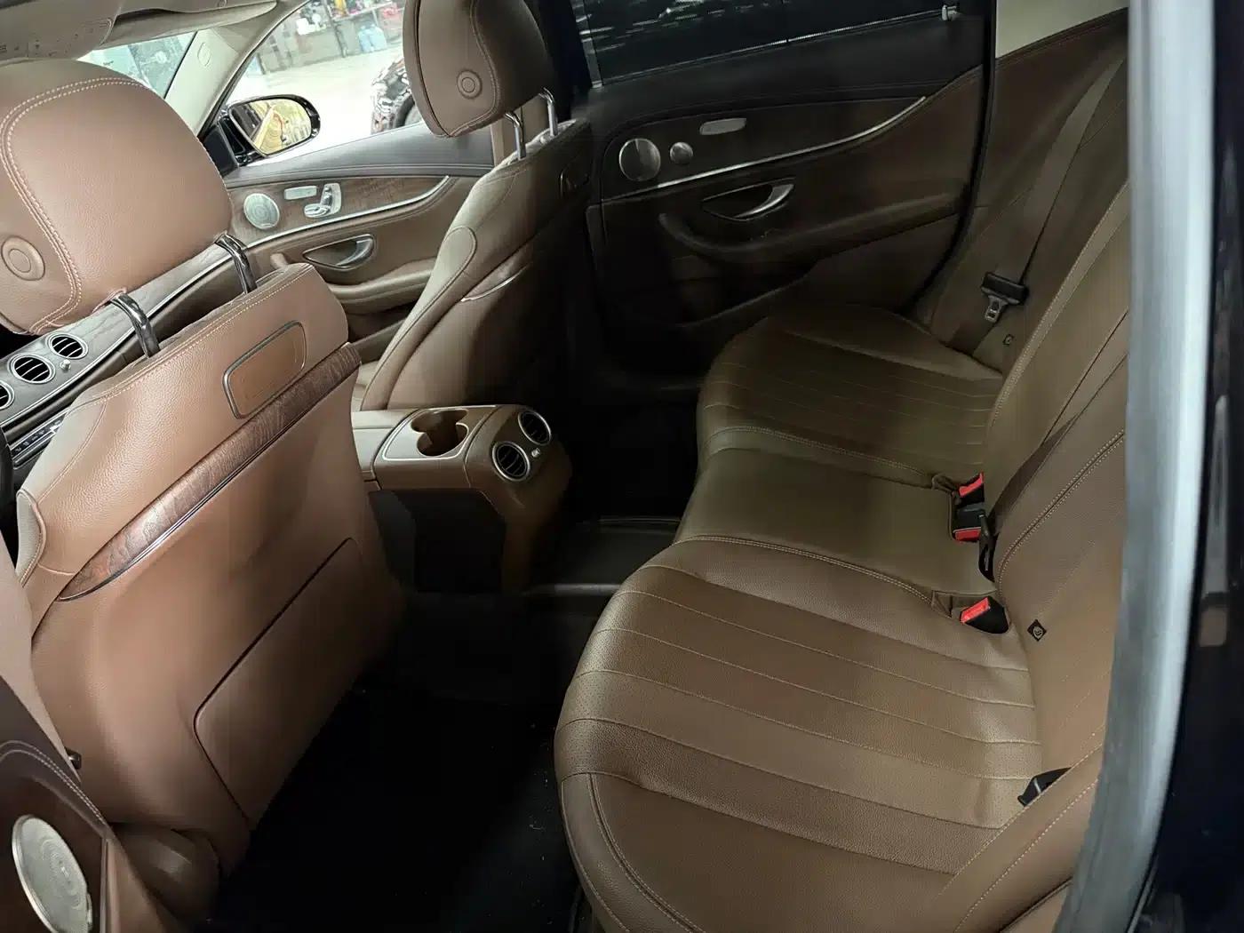 Mercedes-Benz E-Class 2017 E 300 L Sport Style — миниатюра 6