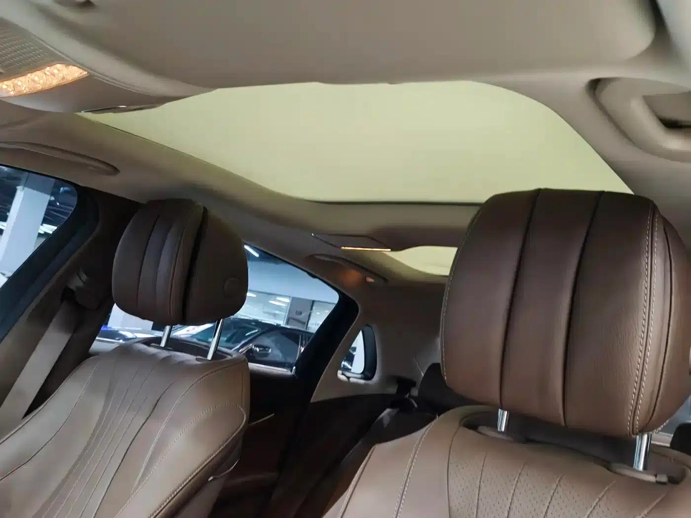 Mercedes-Benz E-Class 2021 E 300 L Fashion Edition — миниатюра 16