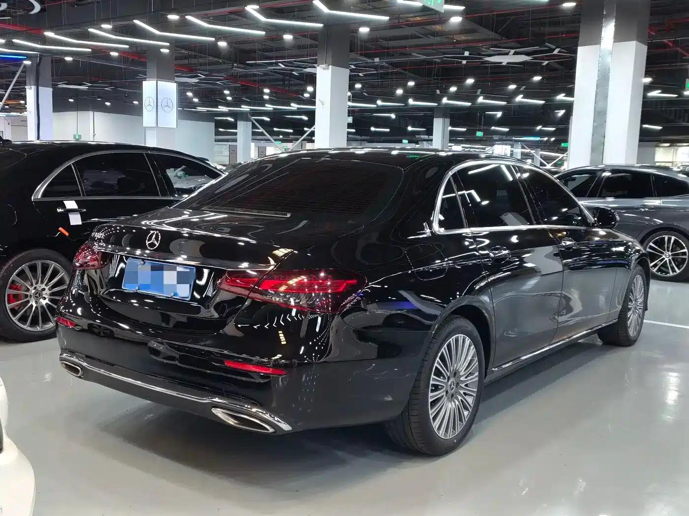 Mercedes-Benz E-Class 2021 E 300 L Fashion Edition — миниатюра 18