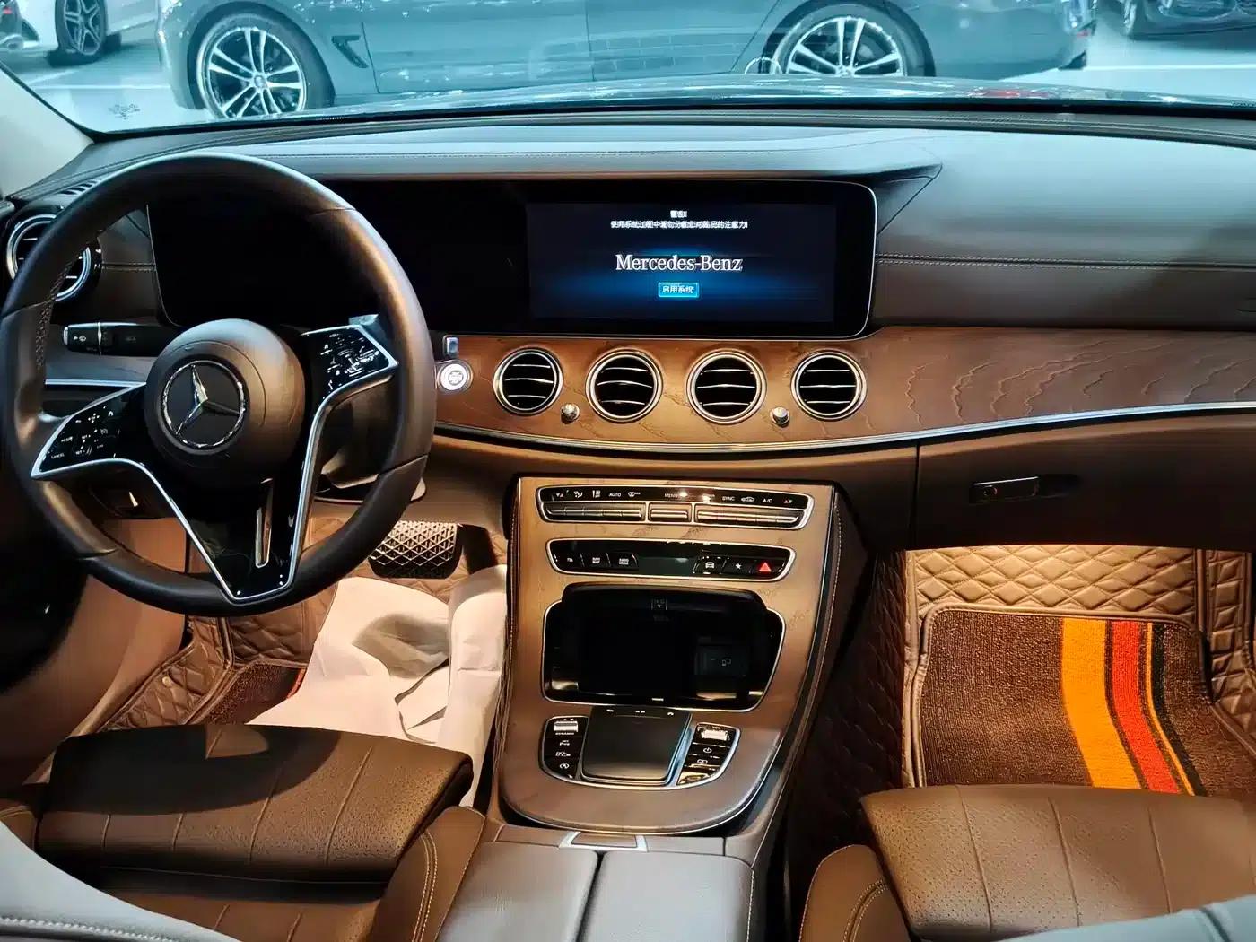 Mercedes-Benz E-Class 2021 E 300 L Fashion Edition — миниатюра 7