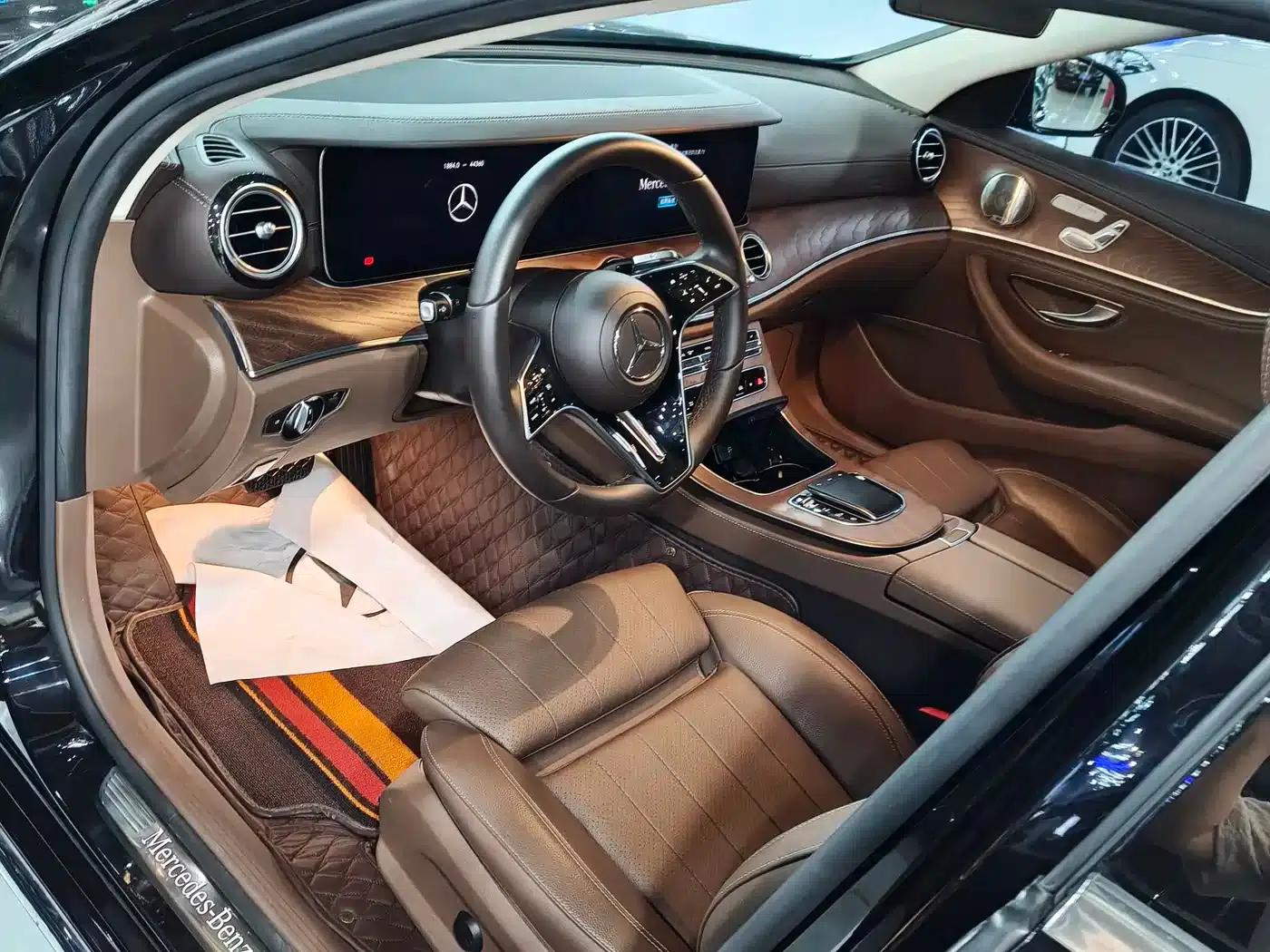Mercedes-Benz E-Class 2021 E 300 L Fashion Edition — миниатюра 10