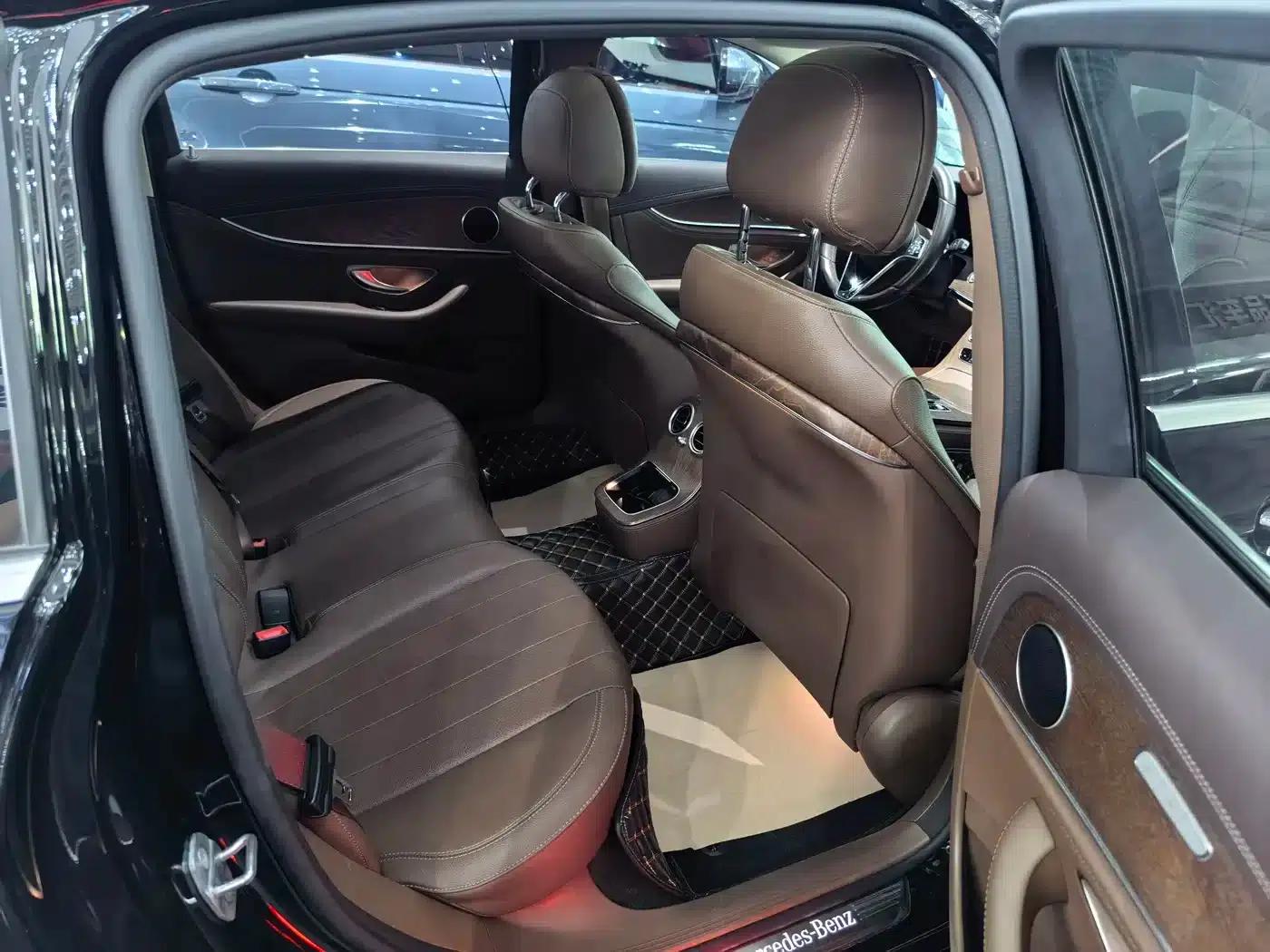 2023 Mercedes-Benz E-Class E 260 L — миниатюра 13