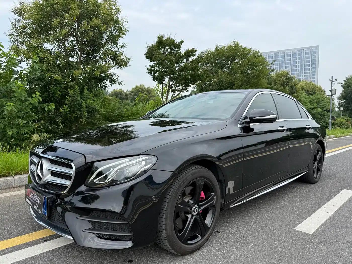 Mercedes-Benz E-Class 2018 Facelift E 200 L Sport — миниатюра 1