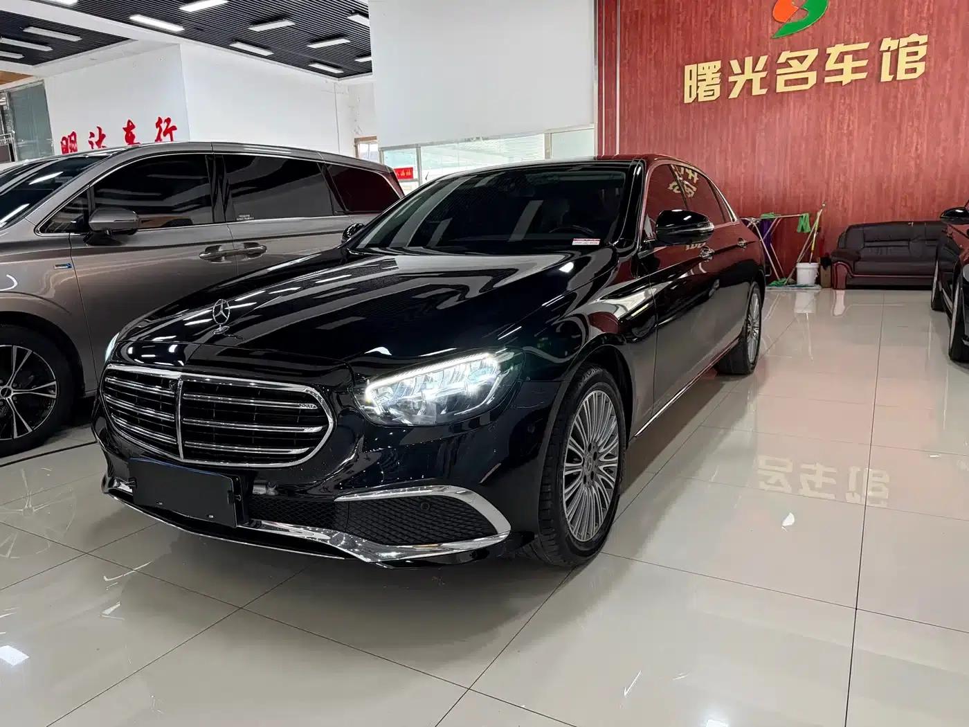 Mercedes-Benz E-Class 2023 Facelift E 300 L Luxury — миниатюра 1