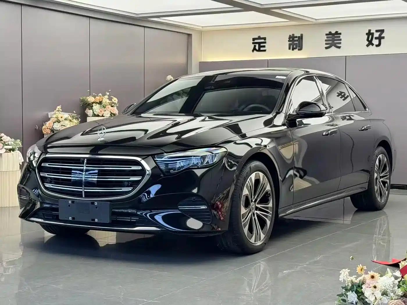2025 Mercedes-Benz E-Class E 300 L Luxury — миниатюра 1