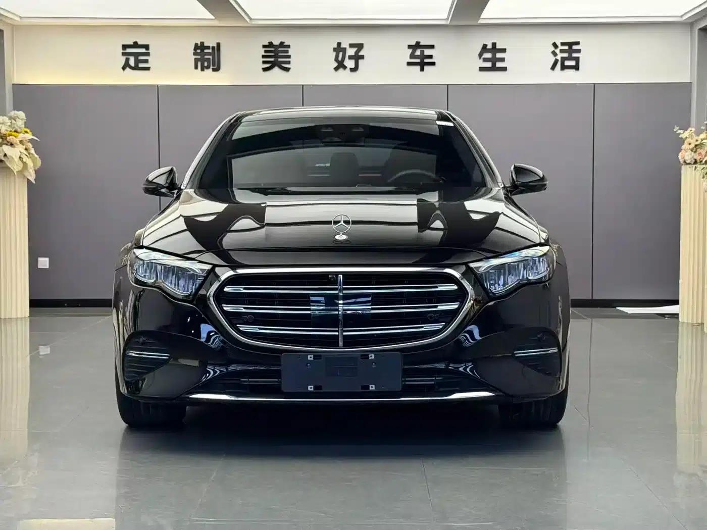 2025 Mercedes-Benz E-Class E 300 L Luxury — миниатюра 2