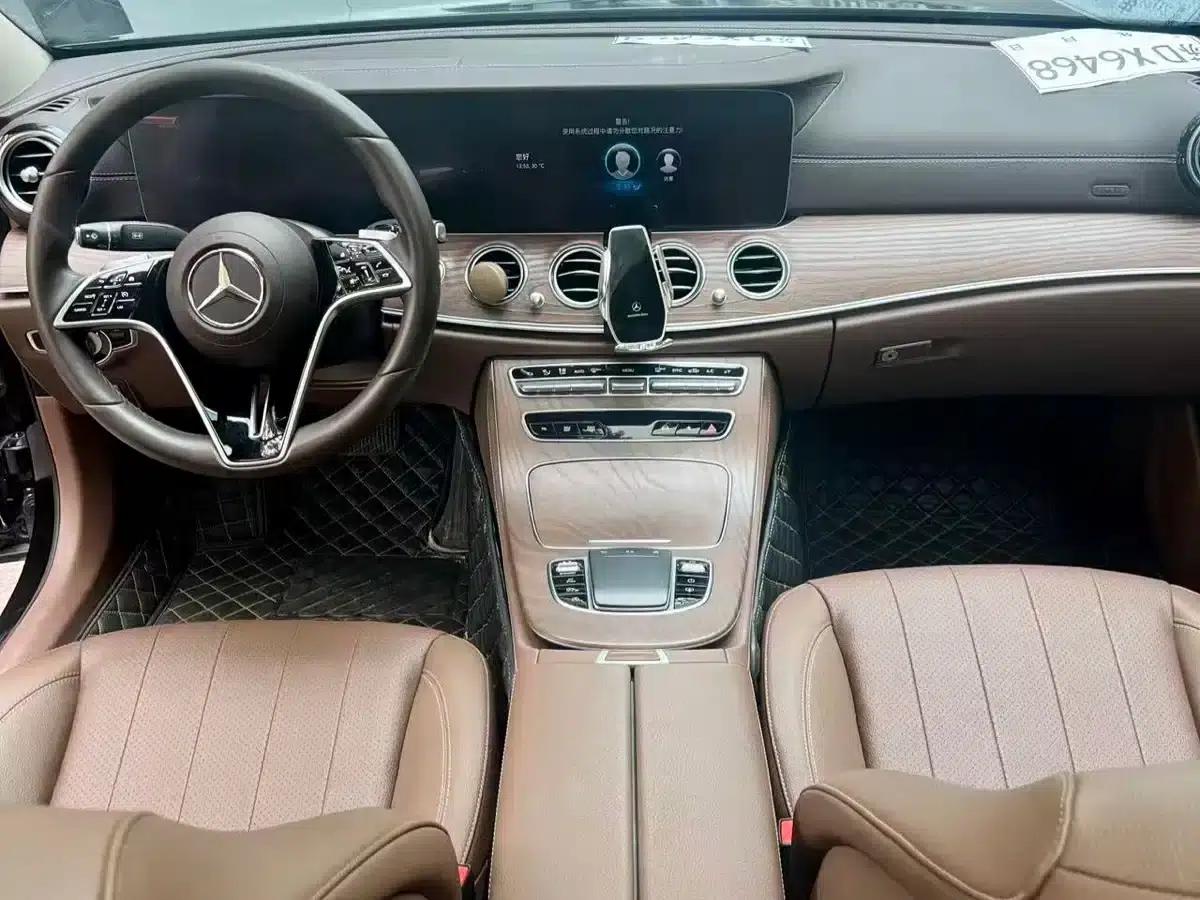 2021 Mercedes-Benz E-Class E 300 L Luxury — миниатюра 3
