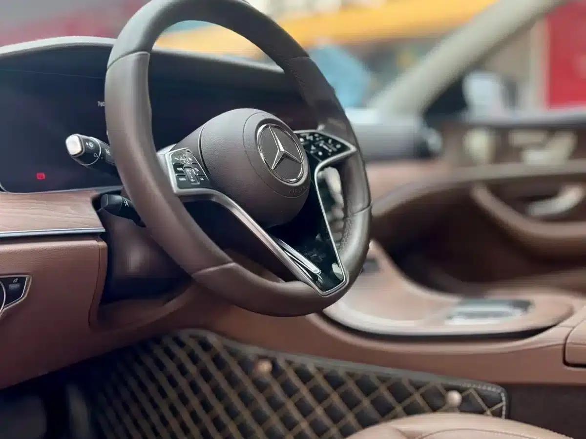 2021 Mercedes-Benz E-Class E 300 L Luxury — миниатюра 5