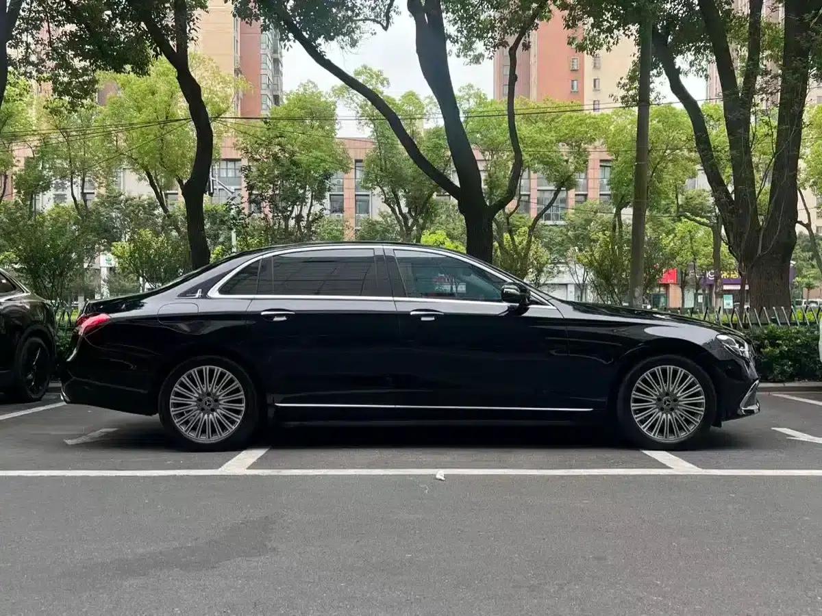 2021 Mercedes-Benz E-Class E 300 L Luxury — миниатюра 7