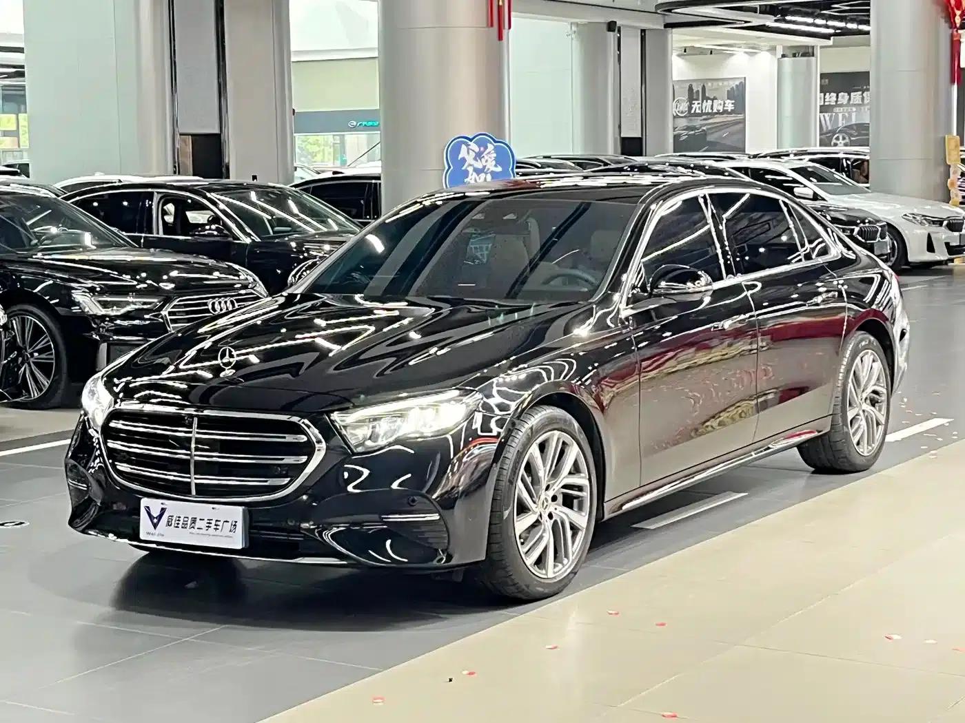 Mercedes-Benz E-Class 2024 E 300 L Fashion Edition — миниатюра 1