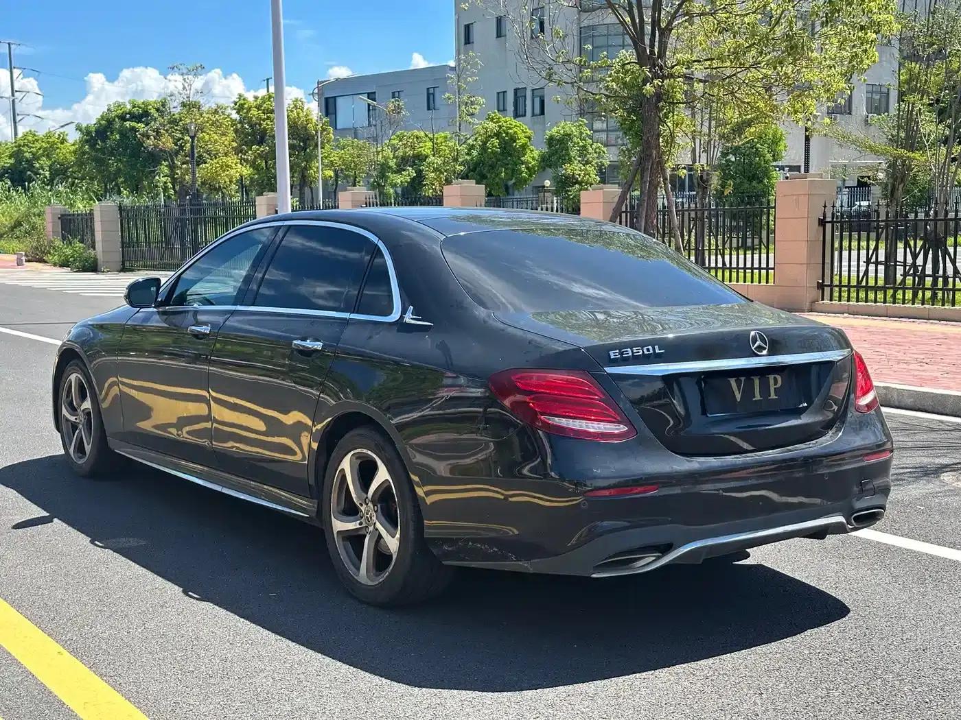 Mercedes-Benz E-Class 2017 E 300 L Sport Luxury — миниатюра 7
