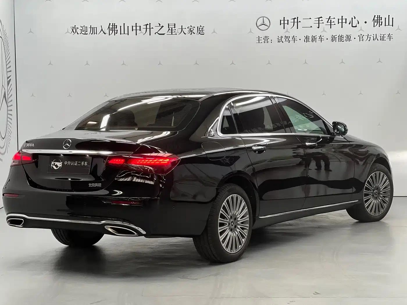 Mercedes-Benz E-Class 2023 Facelift E 300 L Fashion Model — миниатюра 2