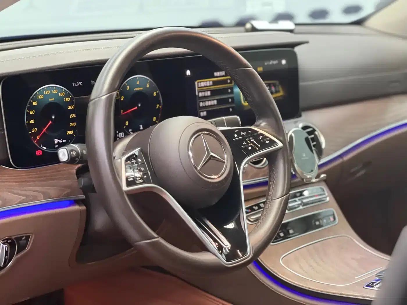Mercedes-Benz E-Class 2023 Facelift E 300 L Fashion Model — миниатюра 6