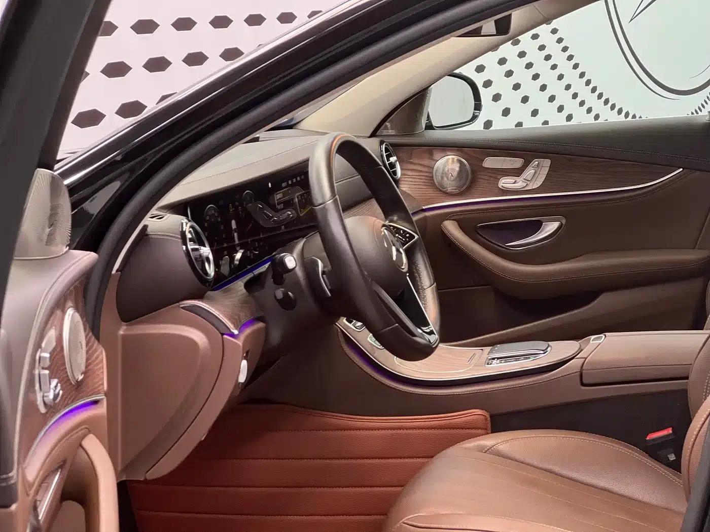 Mercedes-Benz E-Class 2023 Facelift E 300 L Fashion Model — миниатюра 7
