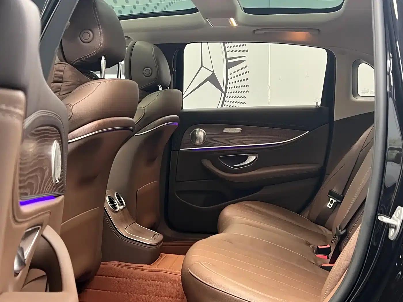 Mercedes-Benz E-Class 2023 Facelift E 300 L Fashion Model — миниатюра 9