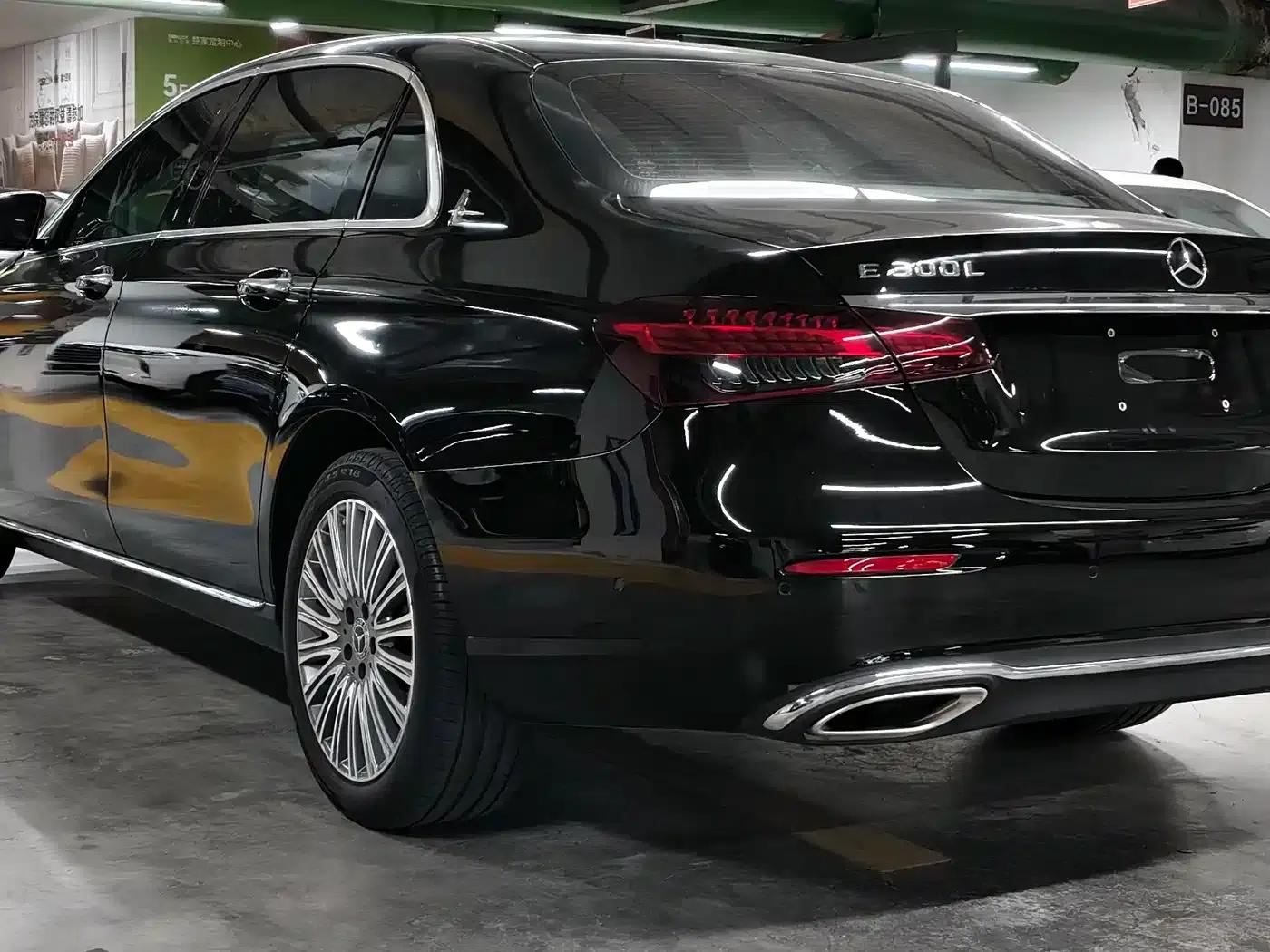 Mercedes-Benz E-Class 2023 E 300 L Fashion Edition — миниатюра 21