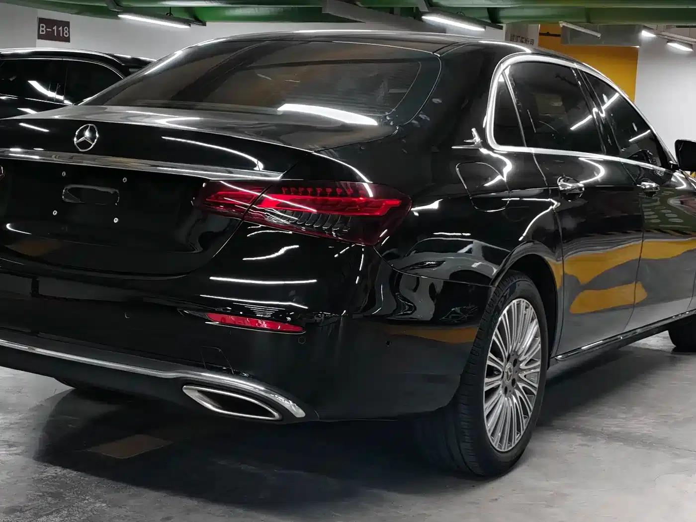 Mercedes-Benz E-Class 2023 E 300 L Fashion Edition — миниатюра 23