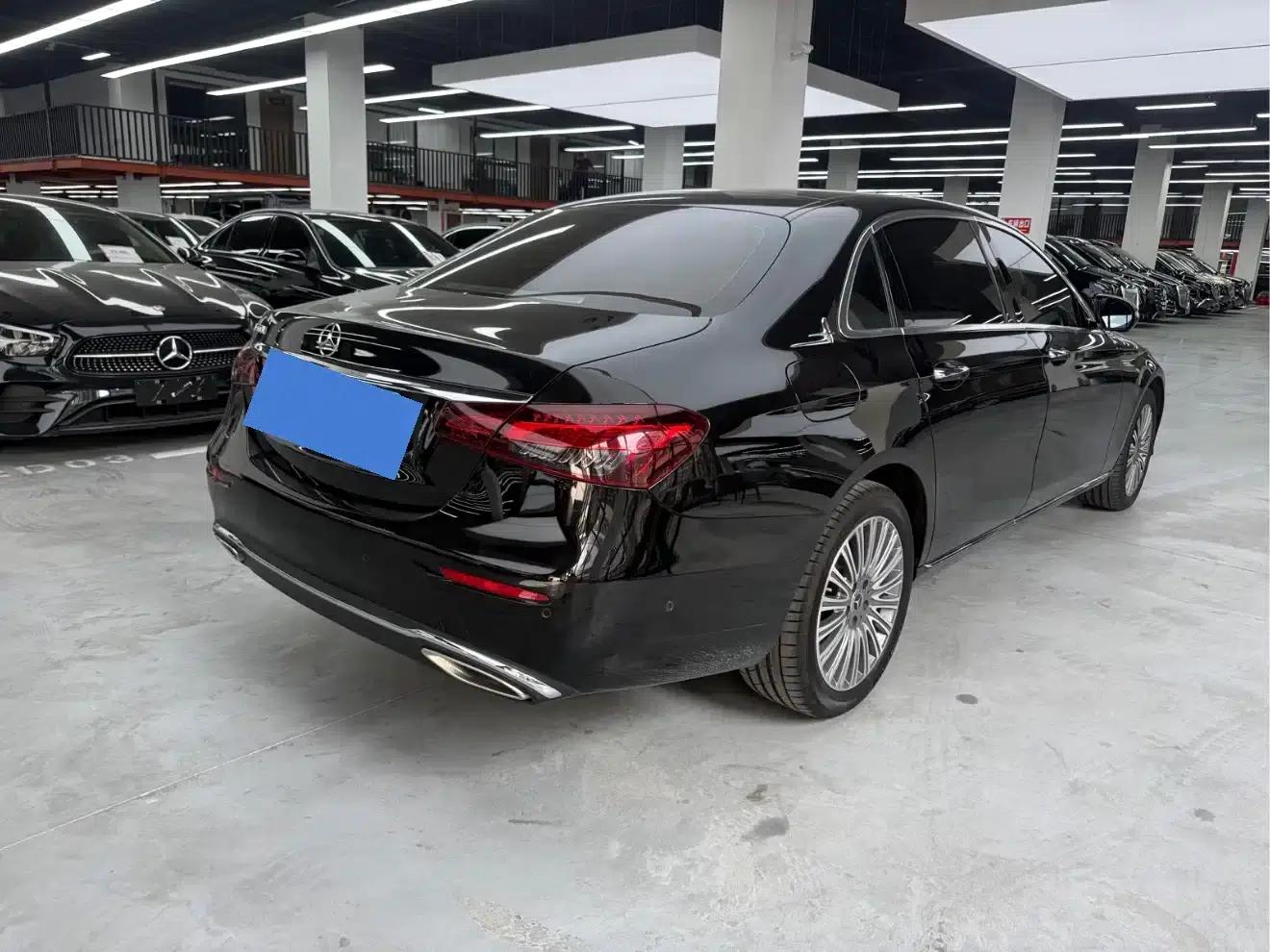 Mercedes-Benz E-Class 2023 E 300 L Fashion Edition — миниатюра 13