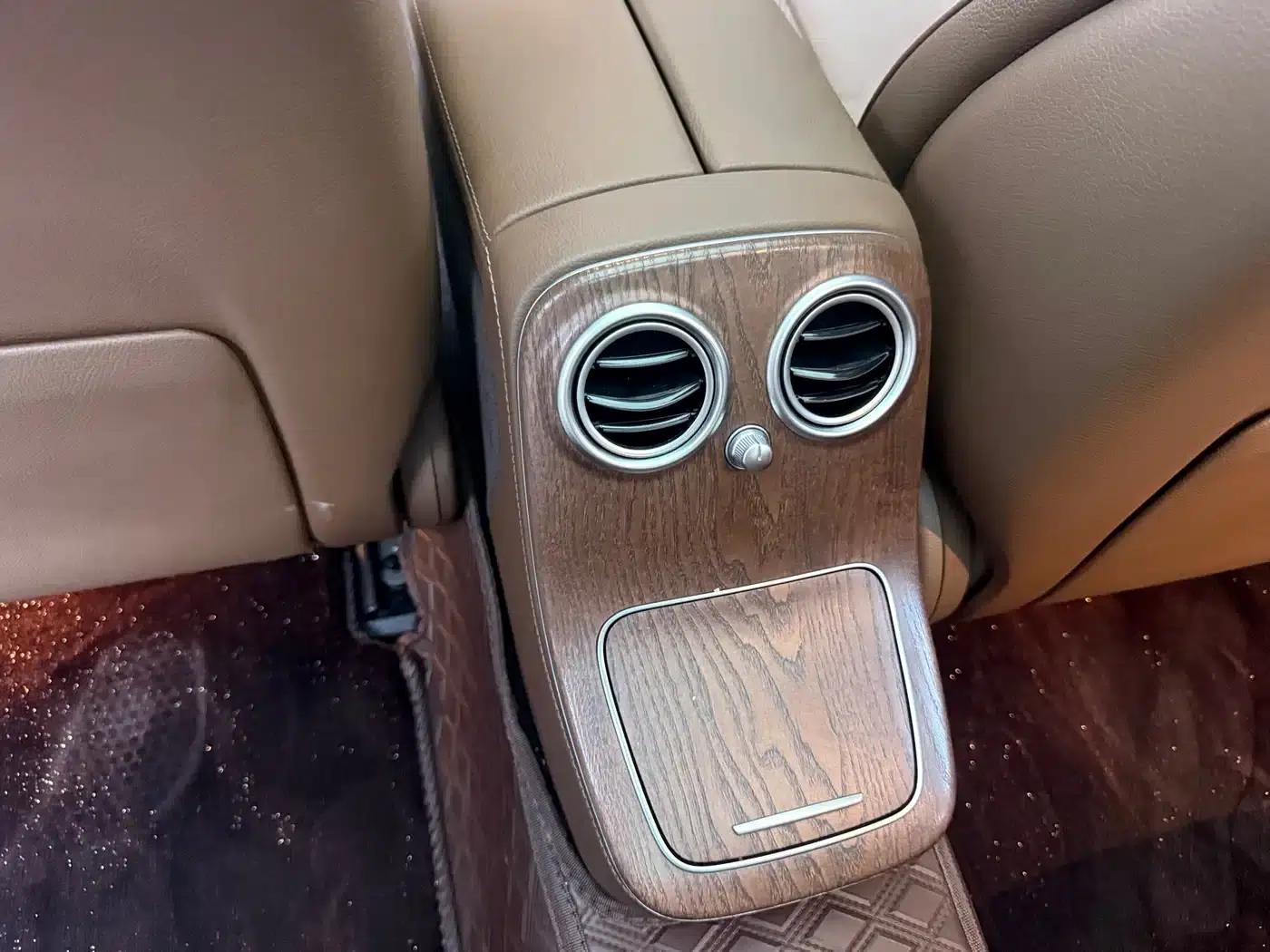 Mercedes-Benz E-Class 2023 E 300 L Fashion Edition — миниатюра 7