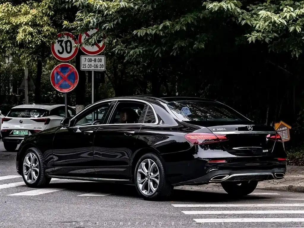 Mercedes-Benz E-Class 2022 Facelift E 300 L Sport Style — миниатюра 11