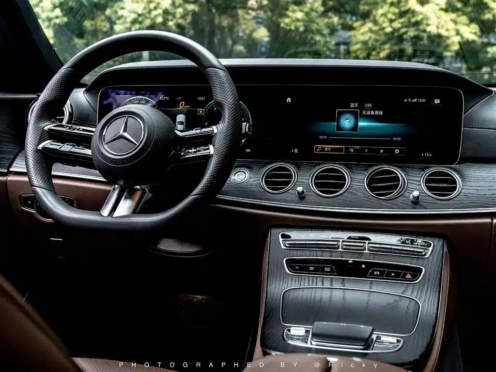 Mercedes-Benz E-Class 2022 Facelift E 300 L Sport Style — миниатюра 5