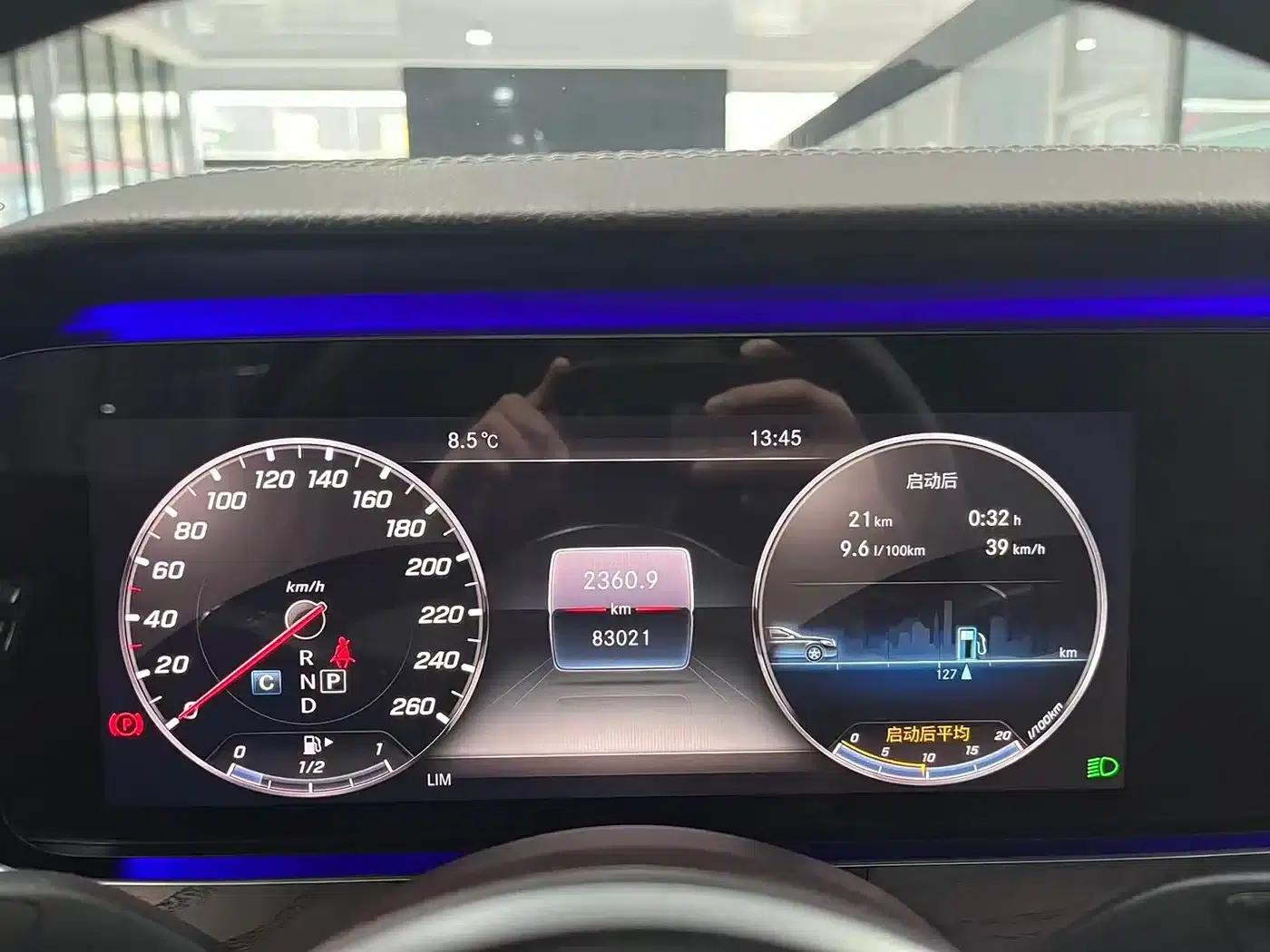 Mercedes-Benz E-Class 2020 E 300 L Fashion Edition — миниатюра 13