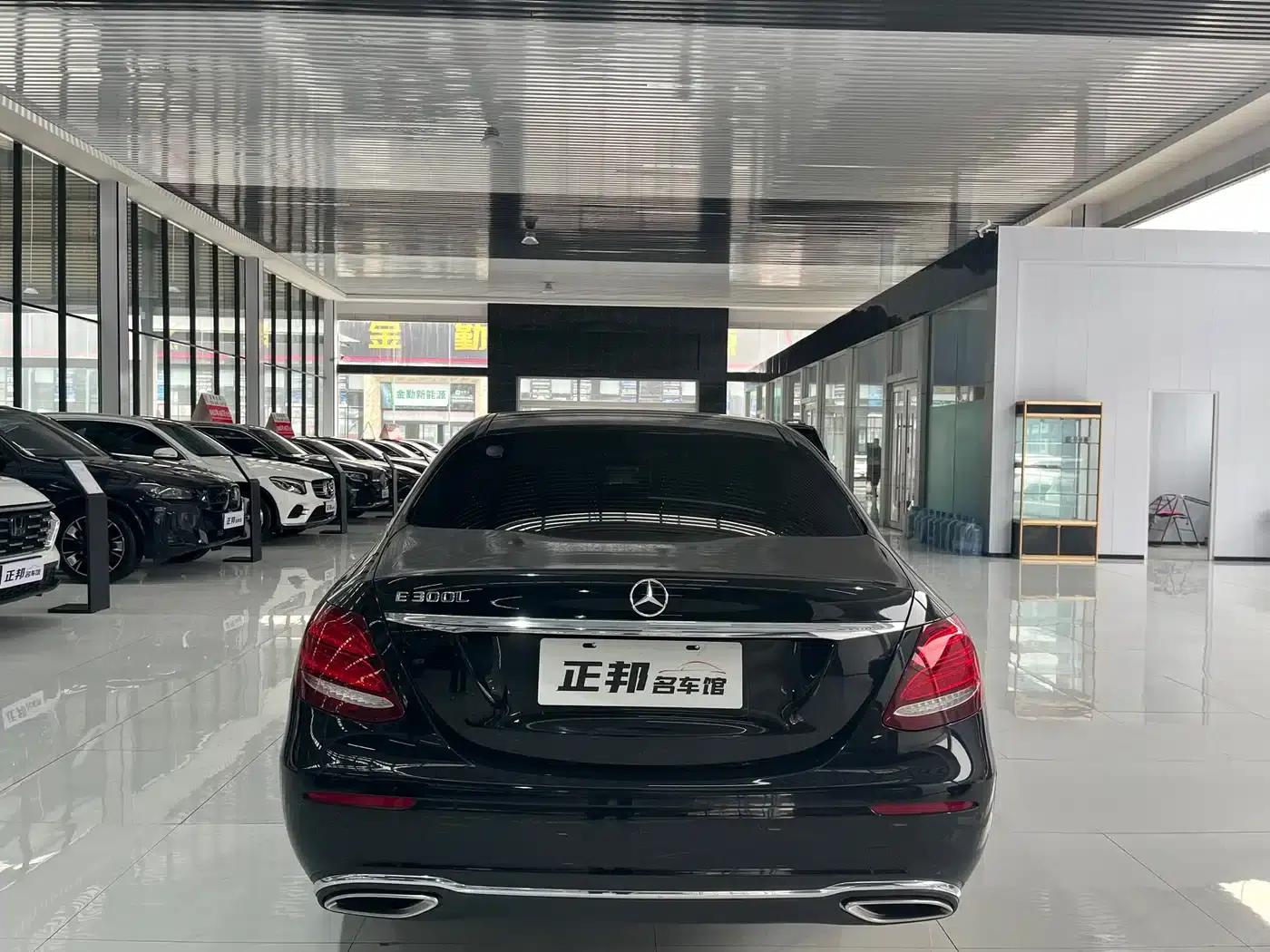 Mercedes-Benz E-Class 2020 E 300 L Fashion Edition — миниатюра 4