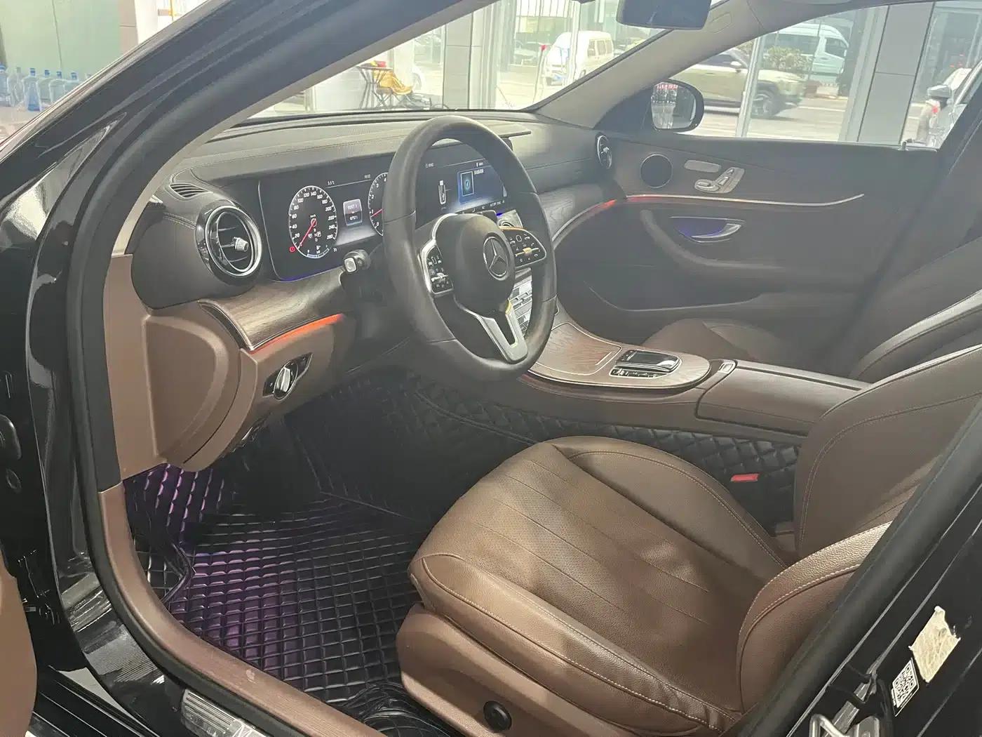 Mercedes-Benz E-Class 2020 E 300 L Fashion Edition — миниатюра 6