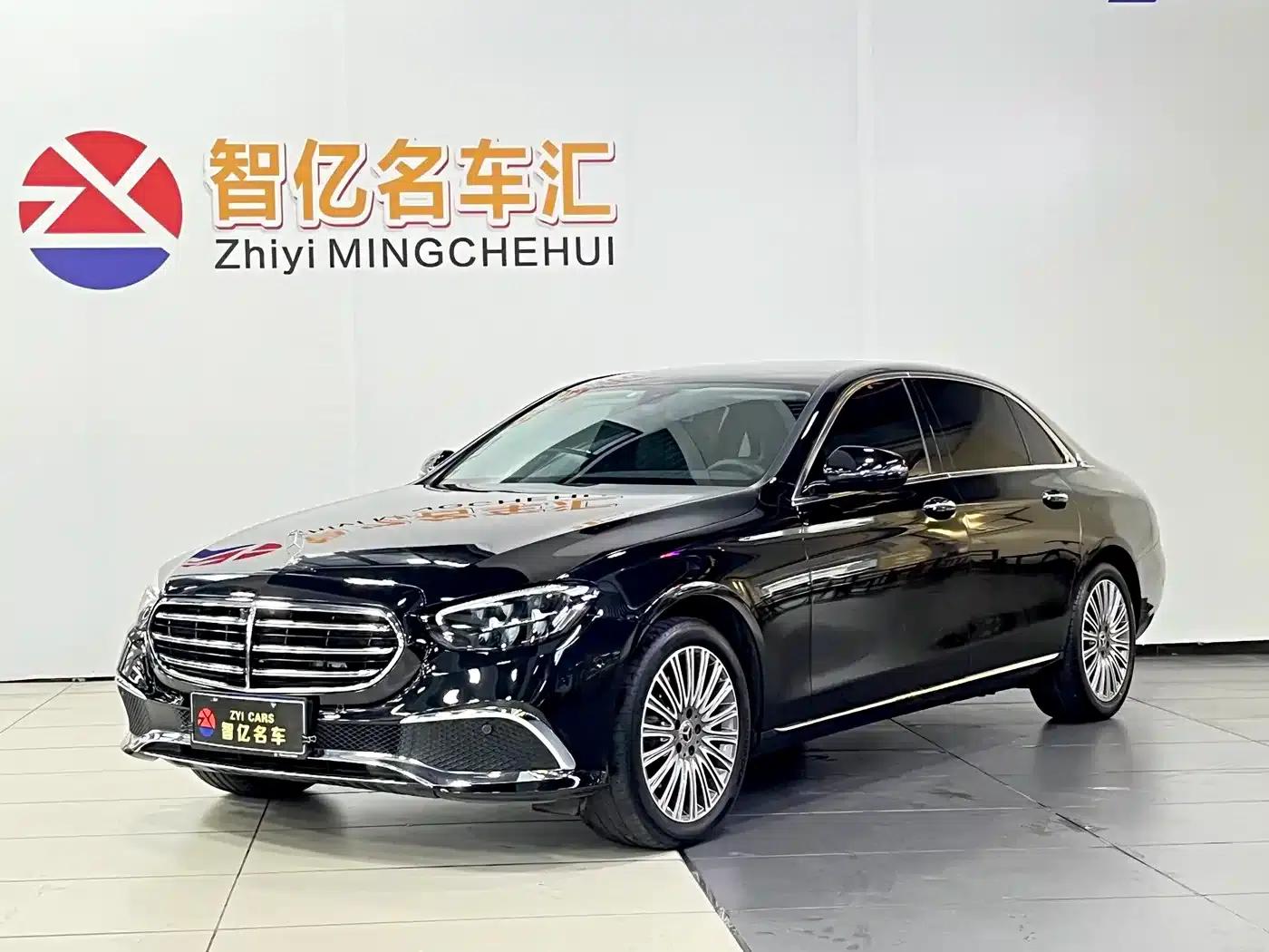 Mercedes-Benz E-Class 2022 Facelift III E 300 L Luxury — миниатюра 1