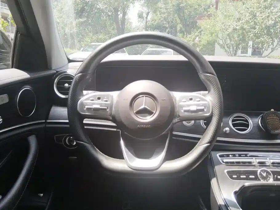 Mercedes-Benz E-Class 2019 E 300 L Sport Style — миниатюра 15