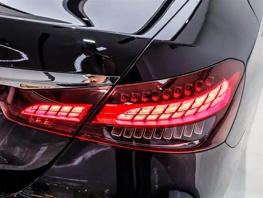 Mercedes-Benz E-Class 2023 Facelift E 260 L Sport — миниатюра 10