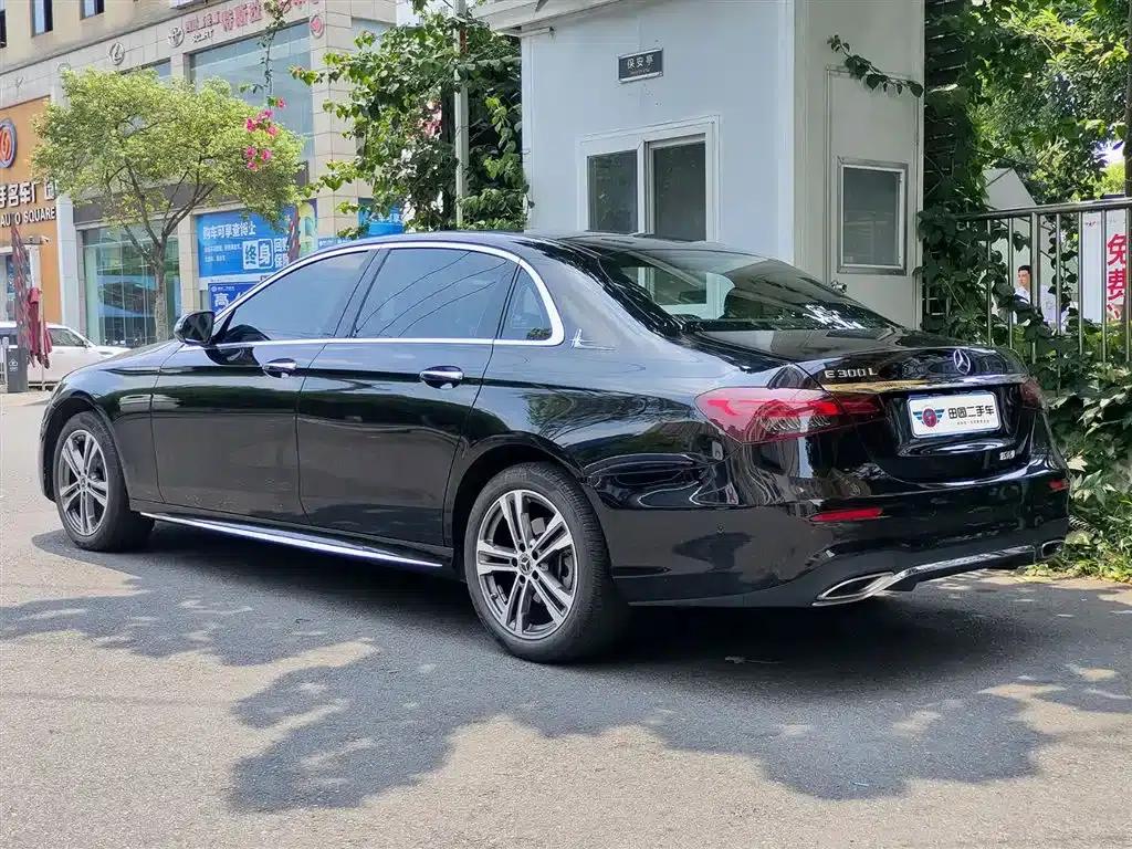 Mercedes-Benz E-Class 2022 Facelift E 260 L Sport — миниатюра 4