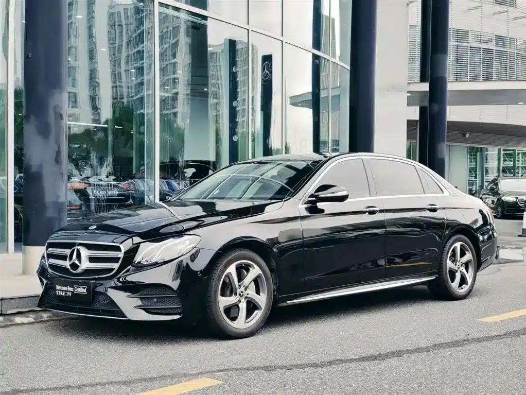 Mercedes-Benz E-Class 2019 E 300 L Sport Luxury — миниатюра 1