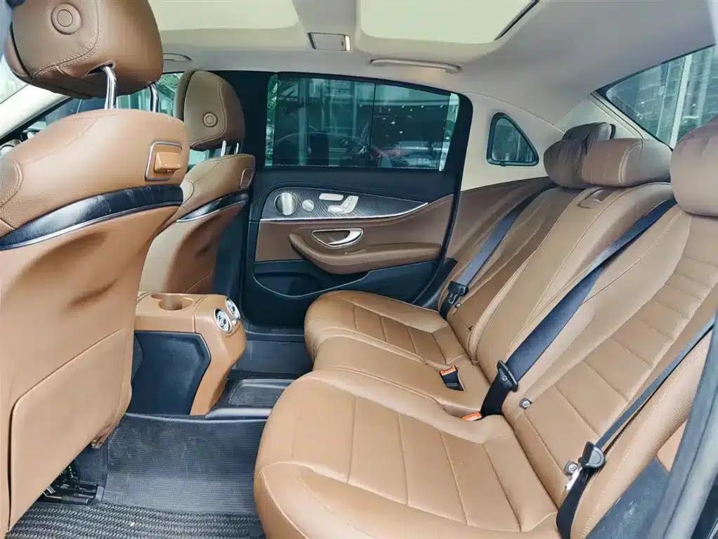 Mercedes-Benz E-Class 2019 E 300 L Sport Luxury — миниатюра 14