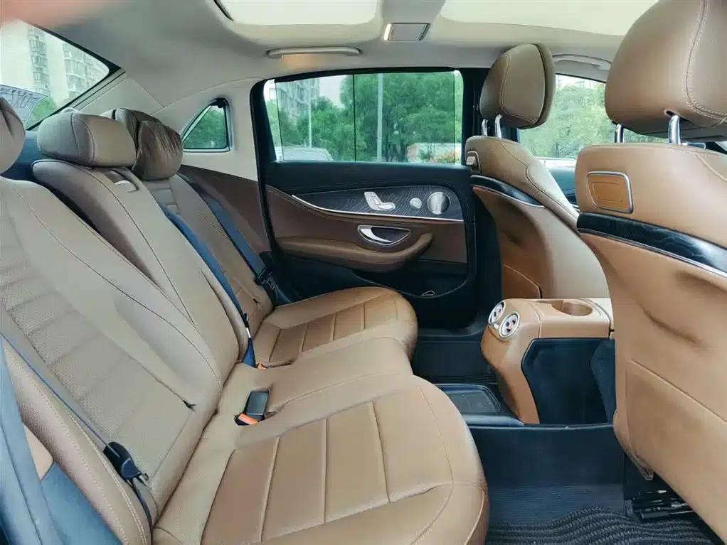 Mercedes-Benz E-Class 2019 E 300 L Sport Luxury — миниатюра 16