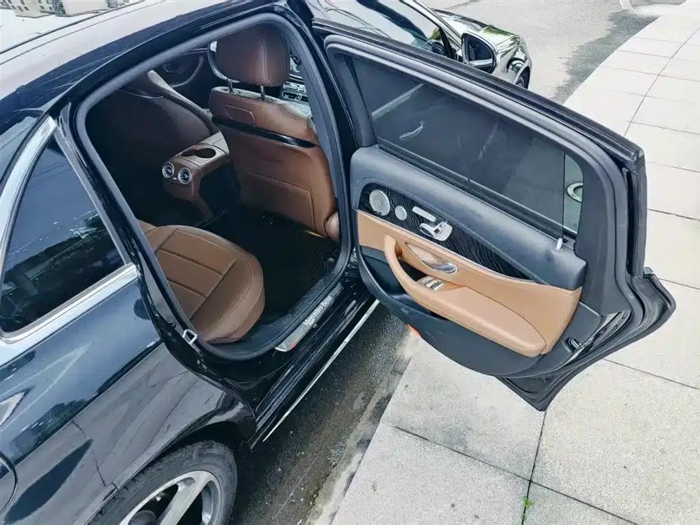 Mercedes-Benz E-Class 2019 E 300 L Sport Luxury — миниатюра 18