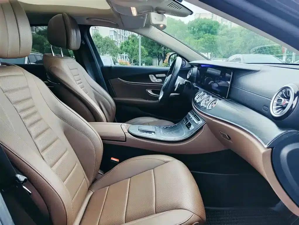 Mercedes-Benz E-Class 2019 E 300 L Sport Luxury — миниатюра 19