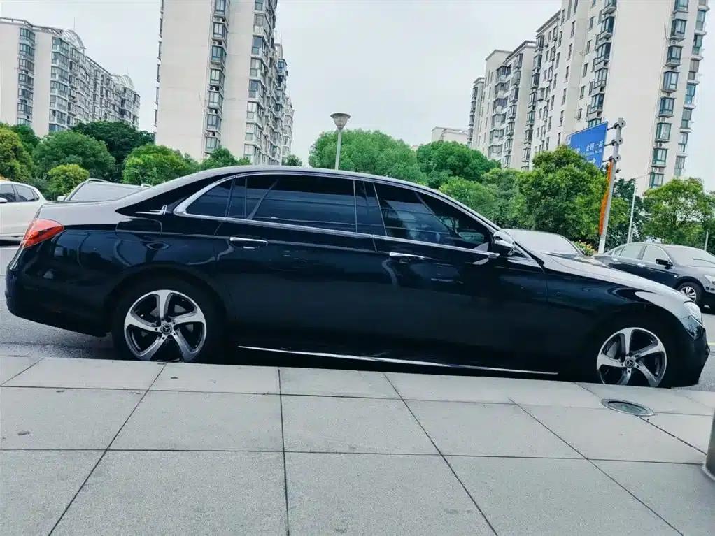 Mercedes-Benz E-Class 2019 E 300 L Sport Luxury — миниатюра 7