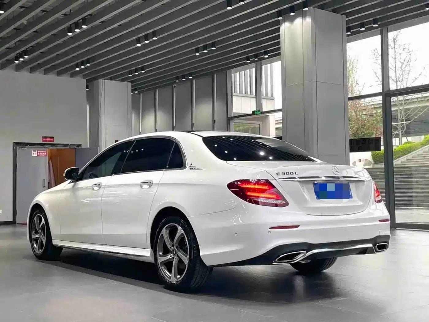 Mercedes-Benz E-Class 2019 Facelift E 300 L Sport Style — миниатюра 9