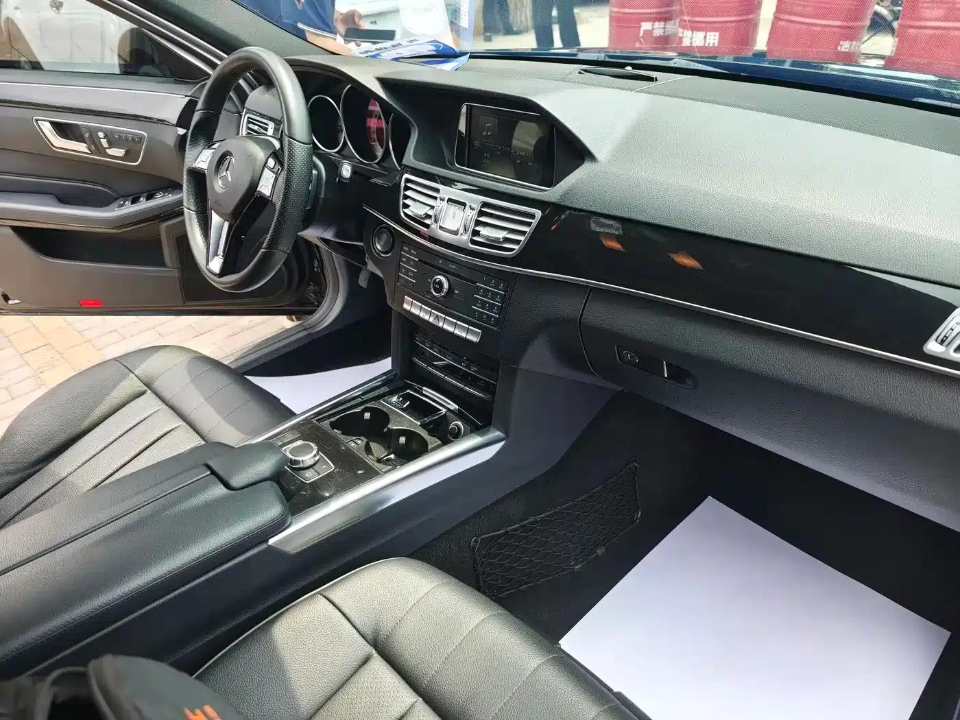 2015 Mercedes-Benz E-Class Facelift E 200 L — миниатюра 14